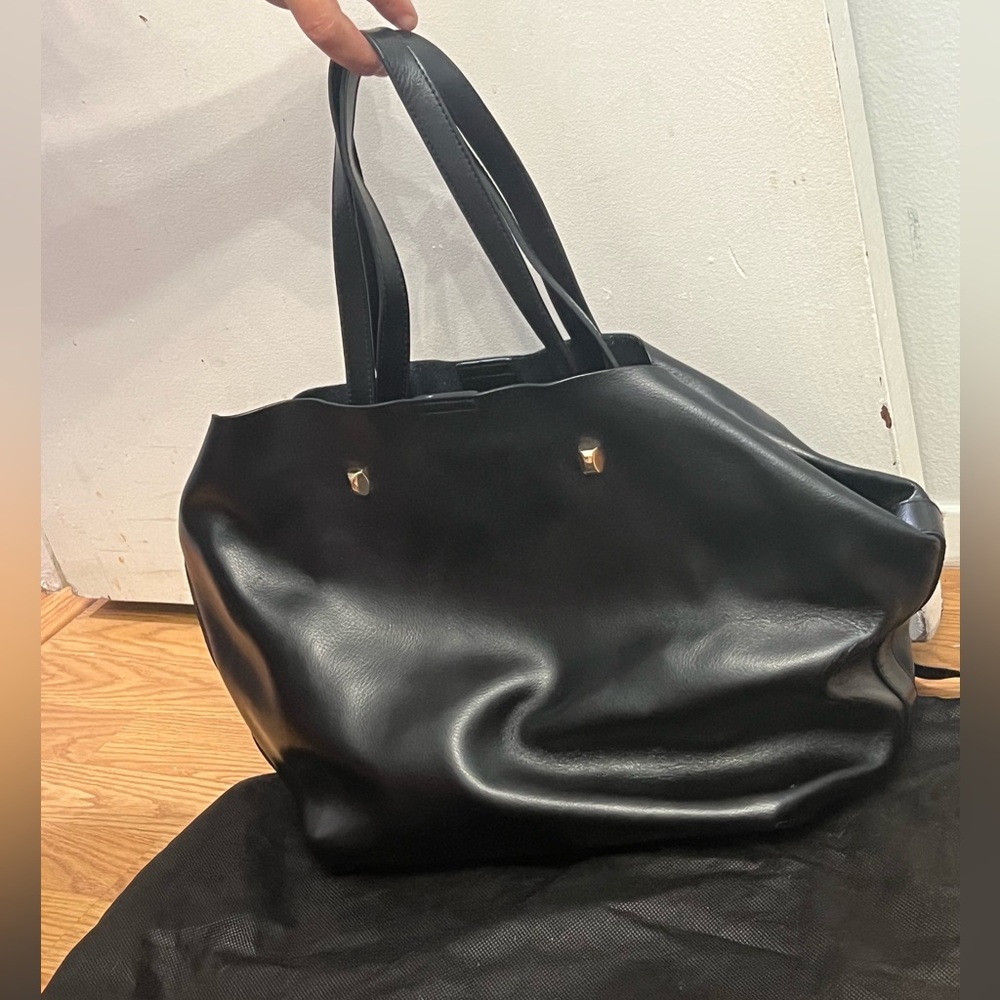 Black Leather Monserrat De Lucca Purse